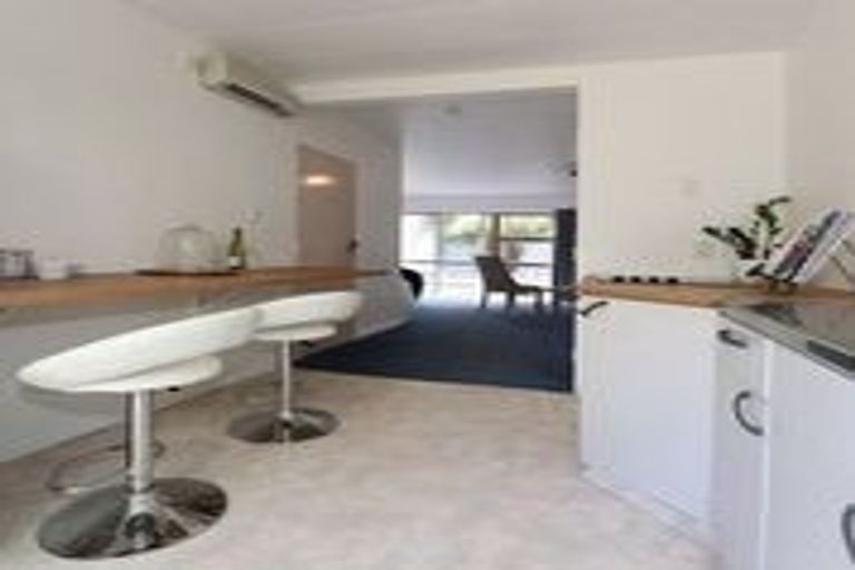 Photo of property in 28b Von Dadelszen Place, Havelock North, 4130