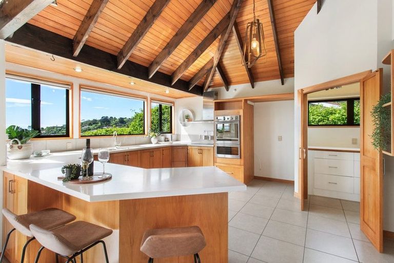 Photo of property in 37 Aotea Terrace, Huntsbury, Christchurch, 8022