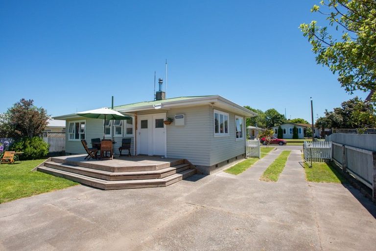 Photo of property in 91 Clarence Cox Crescent, Pirimai, Napier, 4112