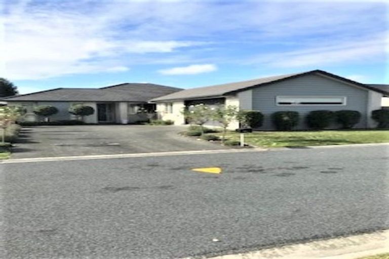 Photo of property in 10 Saltwood Lane, Bethlehem, Tauranga, 3110