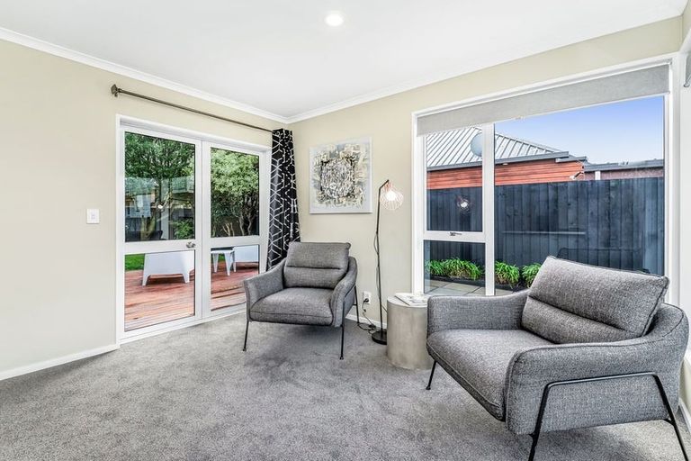 Photo of property in 2/57 Cutts Road, Russley, Christchurch, 8042