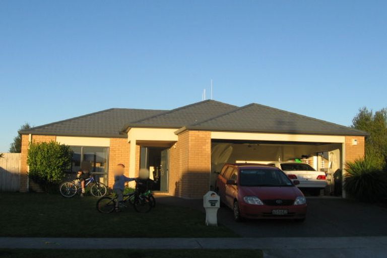 Photo of property in 14 Gambia Grove, Flagstaff, Hamilton, 3210