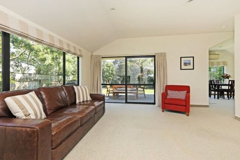 Photo of property in 5 Woodlands Drive, Havelock North, 4130