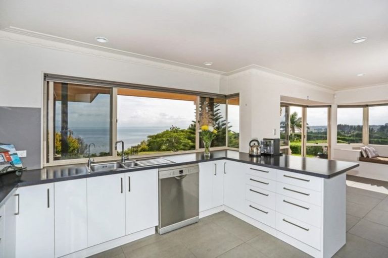 Photo of property in 44 Farley Road, Clarks Beach, Pukekohe, 2679