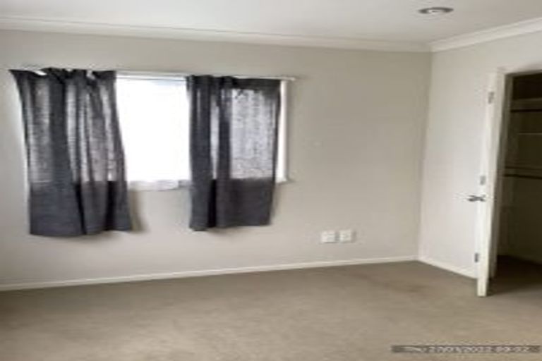 Photo of property in 12 Dolphin Street, Pakuranga, Auckland, 2010