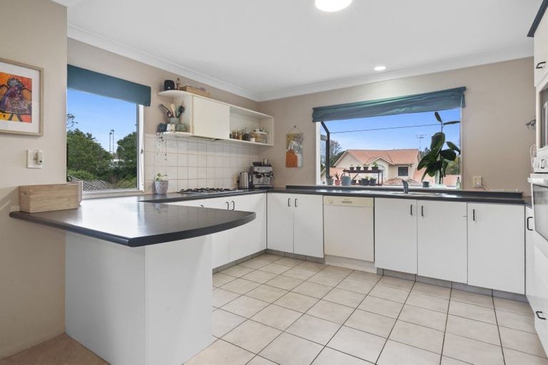 Photo of property in 11 Mulberry Lane, Bellevue, Tauranga, 3110