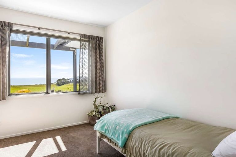 Photo of property in 601 Cable Bay Block Road, Cable Bay, 0420