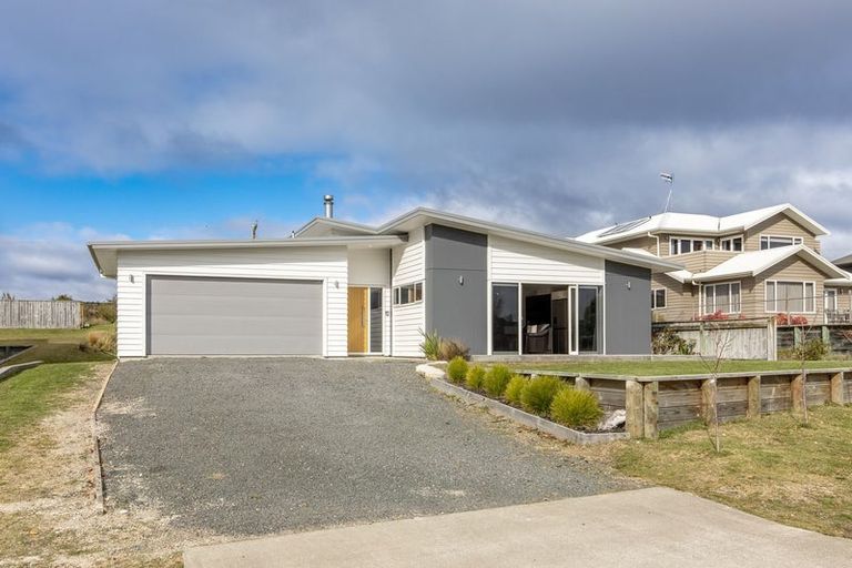 Photo of property in 8 Marshall Close, Motuoapa, Turangi, 3382
