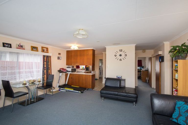 Photo of property in 11 Slacks Road, Awapuni, Palmerston North, 4412