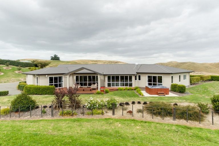 Photo of property in 127 Silverton Road, Poraiti, Napier, 4182