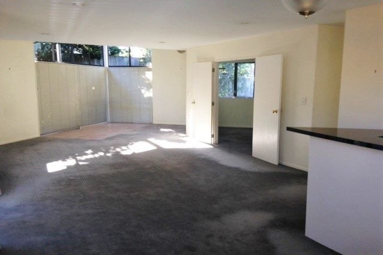 Photo of property in 2/53 Amohia Street, Paraparaumu, 5032