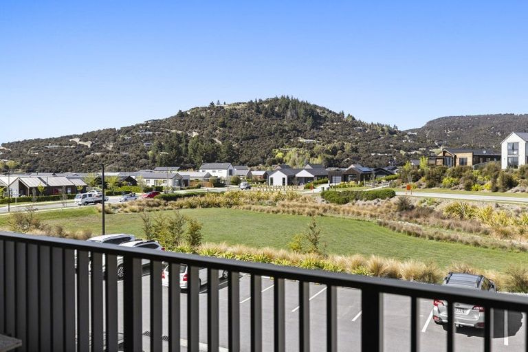 Photo of property in 13/7 Northlake Drive, Wanaka, 9305