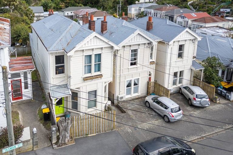 Photo of property in 72-76 Tasman Street, Mount Cook, Wellington, 6021