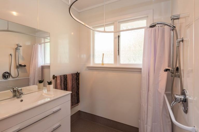 Photo of property in 22 Cunningham Place, Halswell, Christchurch, 8025