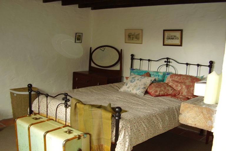 Photo of property in 27 Olliviers Road, Phillipstown, Christchurch, 8011