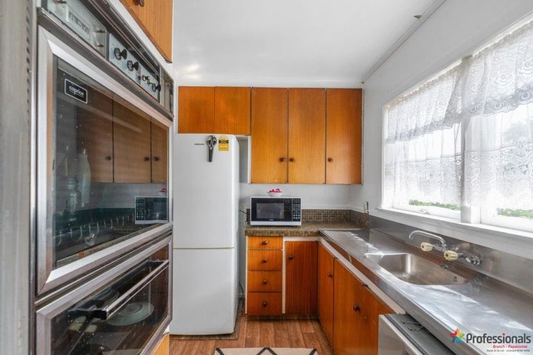 Photo of property in 42 Pooks Road, Ranui, Auckland, 0612