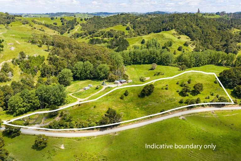 Photo of property in 278 Griffin Road, Maungaturoto, 0583