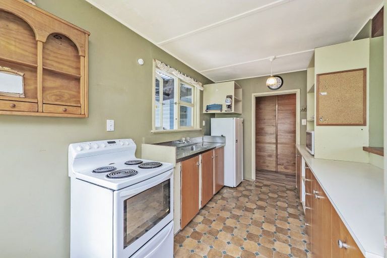 Photo of property in 14 Railway Road, Dunsandel, Leeston, 7682