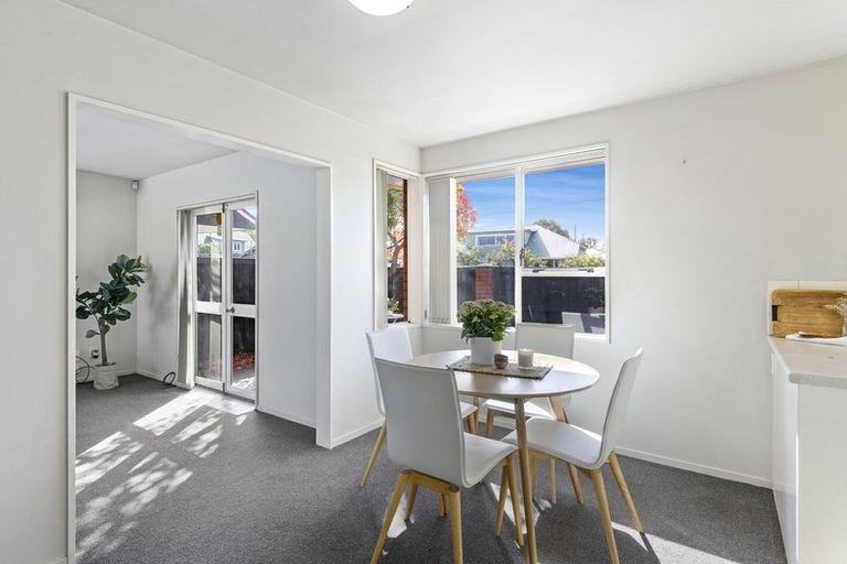 Photo of property in 1/126 Opawa Road, Opawa, Christchurch, 8023