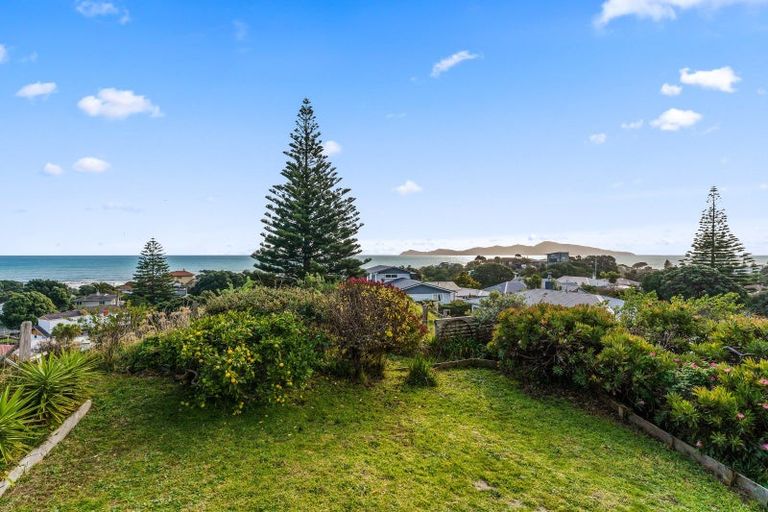 Photo of property in 9 Miriona Grove, Paekakariki, 5034