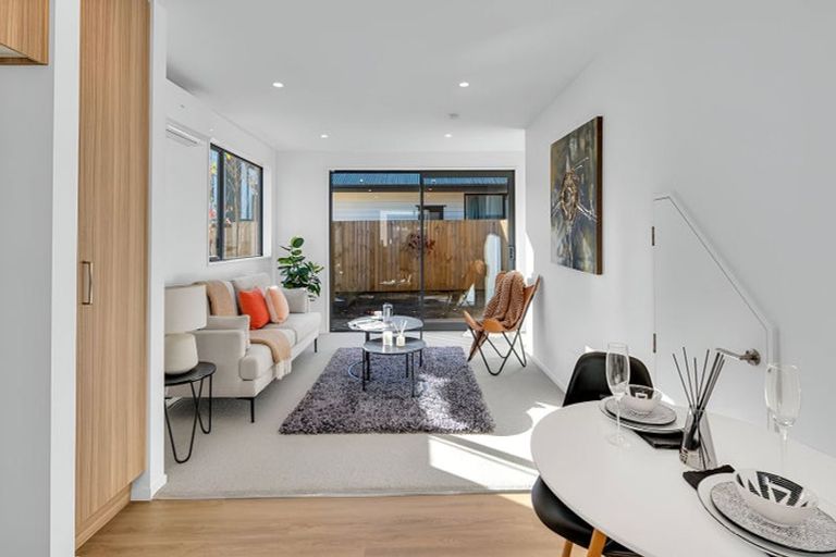 Photo of property in 112a Aldwins Road, Phillipstown, Christchurch, 8062