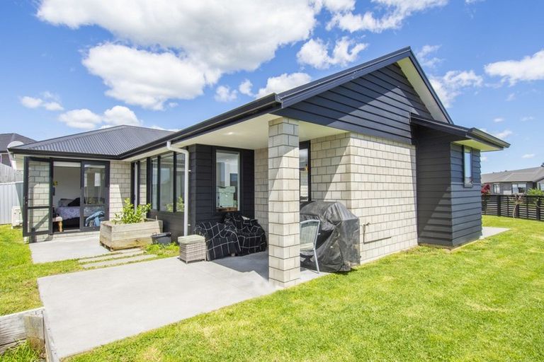 Photo of property in 1 Okataina Street, Pyes Pa, Tauranga, 3112