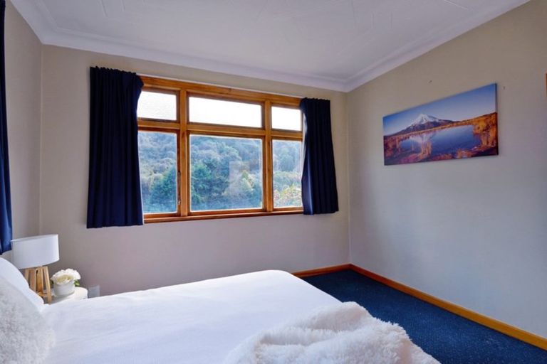 Photo of property in 114 Somerville Street, Andersons Bay, Dunedin, 9013