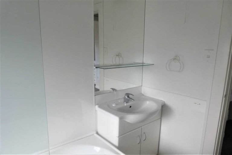 Photo of property in 1/12 Berry Street, St Albans, Christchurch, 8014