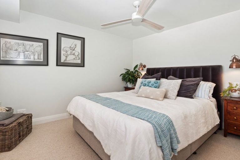 Photo of property in 153 Karewa Parade, Papamoa Beach, Papamoa, 3118