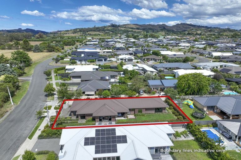 Photo of property in 127 Arataki Road, Havelock North, 4130
