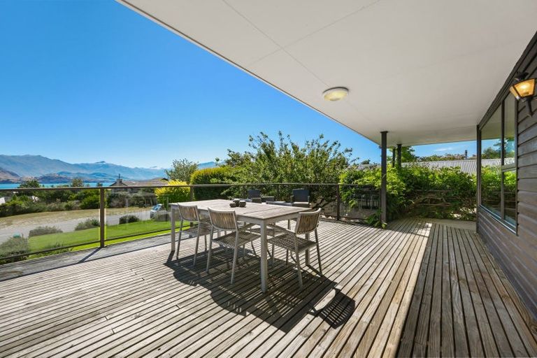 Photo of property in 54 Rata Street, Wanaka, 9305