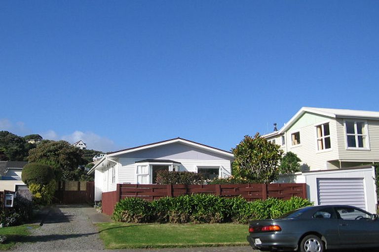 Photo of property in 4b Cluny Road, Plimmerton, Porirua, 5026