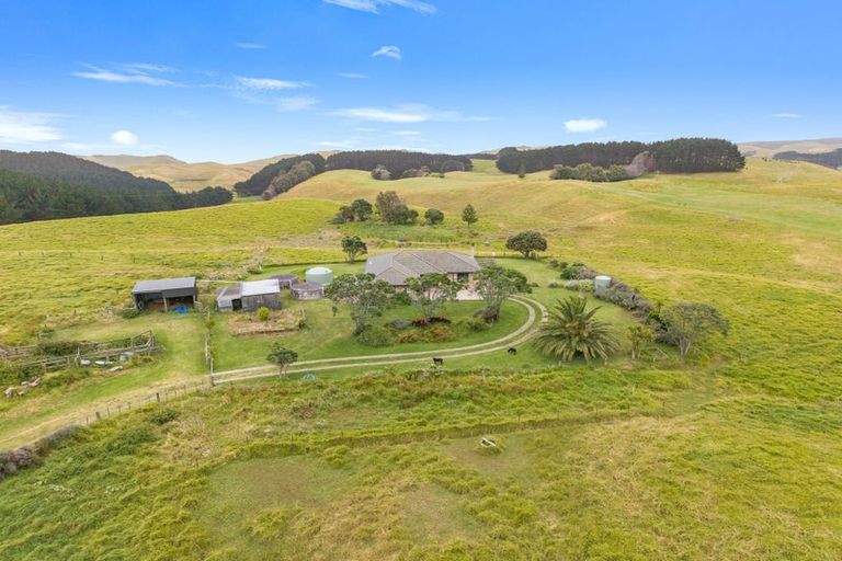 Photo of property in 1265 Babylon Coast Road, Omamari, Dargaville, 0373