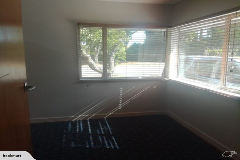 Photo of property in 918 Avonside Drive, Avondale, Christchurch, 8061