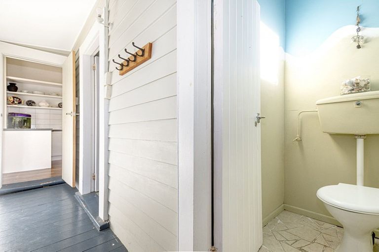 Photo of property in 140 Fox Street, Whataupoko, Gisborne, 4010