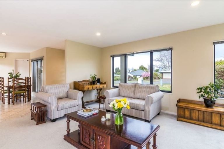 Photo of property in 9 Robinson Terrace, Rangatira Park, Taupo, 3330