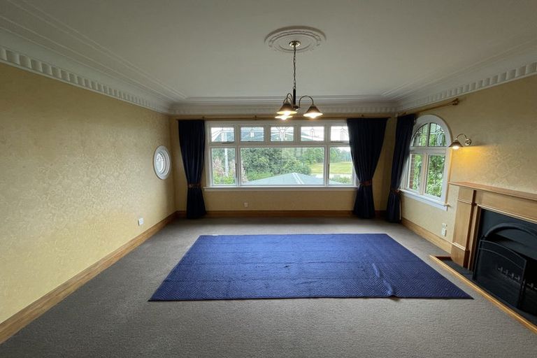 Photo of property in 1 Ross Street, Roslyn, Dunedin, 9011