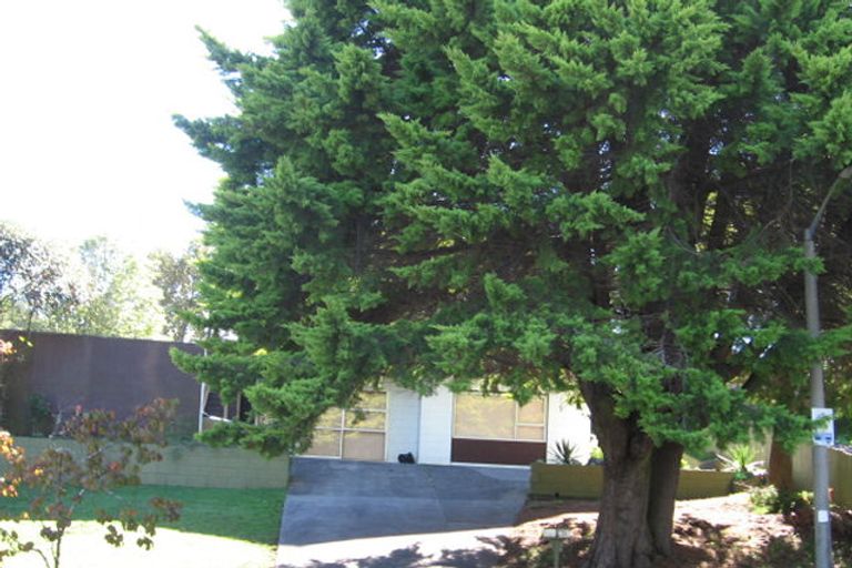 Photo of property in 22 Malvina Place, Bucklands Beach, Auckland, 2014