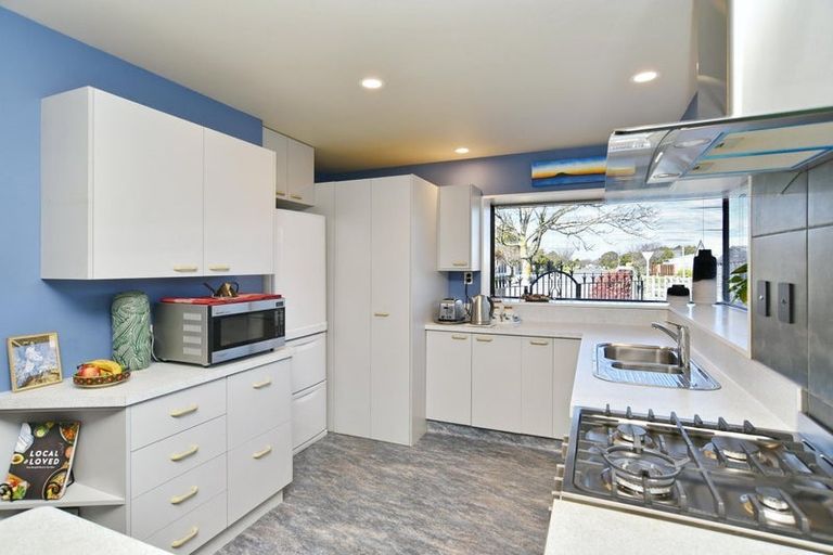 Photo of property in 8b Kingsbury Avenue, Rangiora, 7400