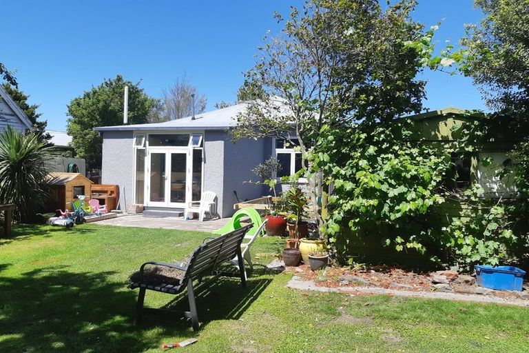Photo of property in 35 Dunn Street, Somerfield, Christchurch, 8024