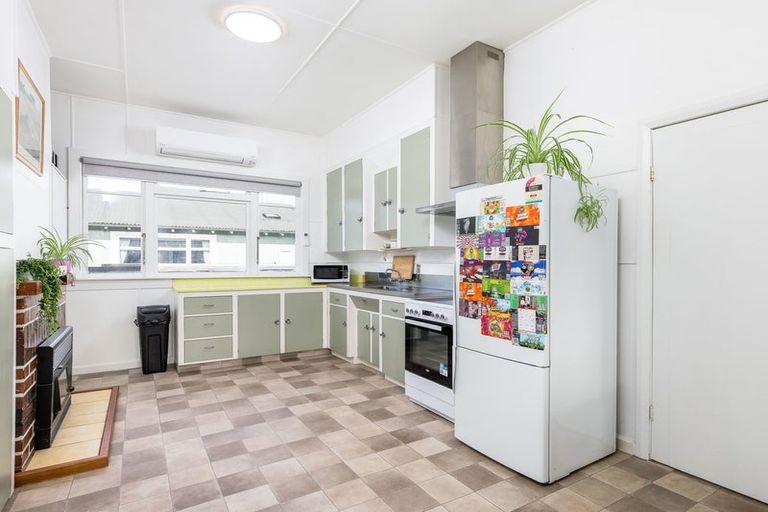 Photo of property in 37 Parsonage Road, Waimate, 7924