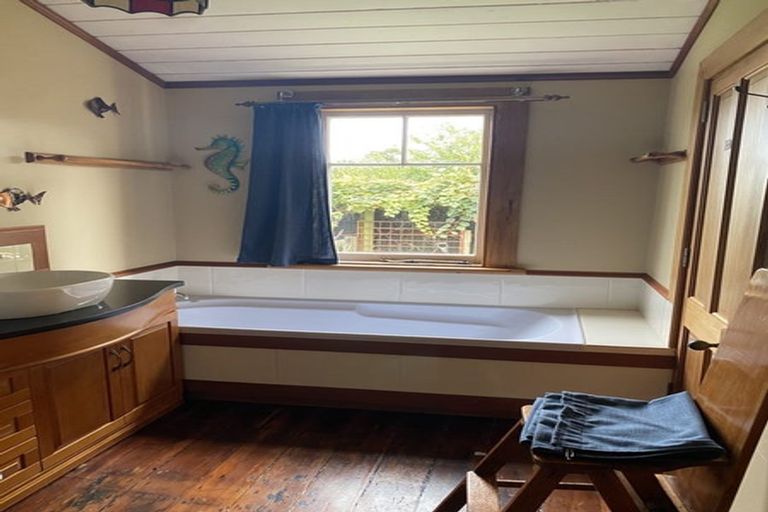 Photo of property in 400 State Highway 1, Ohau, Levin, 5570