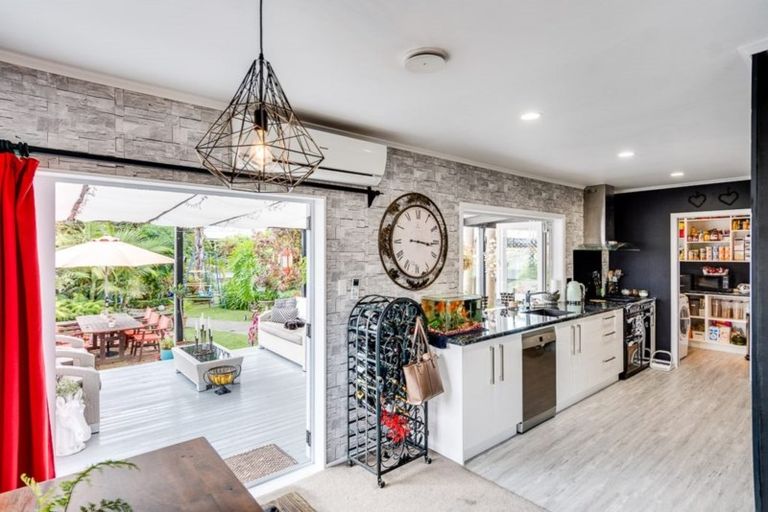 Photo of property in 3 Nikau Street, Taradale, Napier, 4112