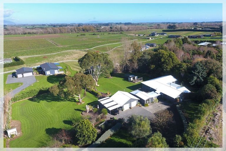 Photo of property in 115 Muhunoa West Road, Ohau, Levin, 5570