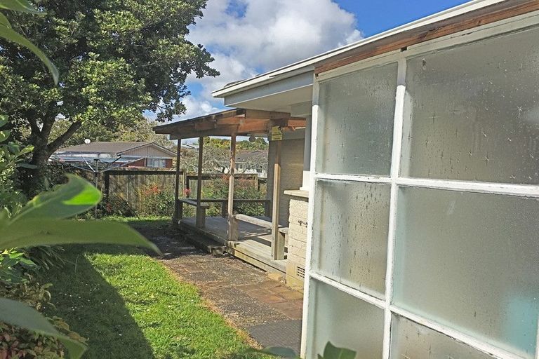 Photo of property in 2/349 Pakuranga Road, Pakuranga Heights, Auckland, 2010