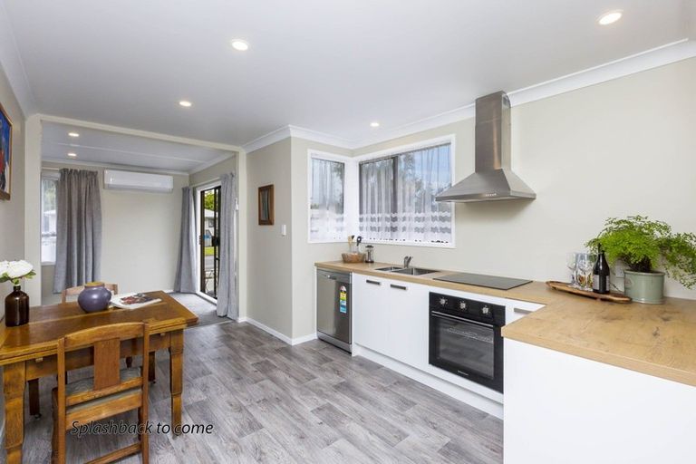 Photo of property in 380 Cambridge Terrace, Naenae, Lower Hutt, 5011