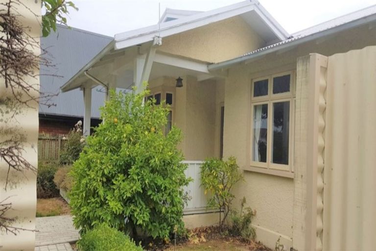 Photo of property in 18 Oak Grove, Ashburton, 7700