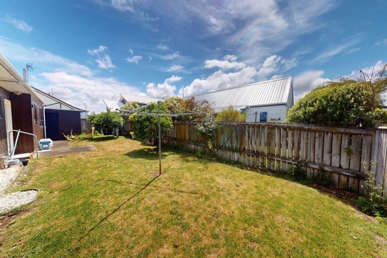 Photo of property in 6b Akepiro Place, Tawhero, Whanganui, 4501