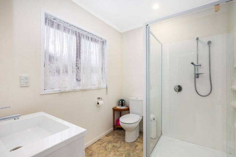 Photo of property in 1/32 Gibbons Street, Upper Hutt Central, Upper Hutt, 5018