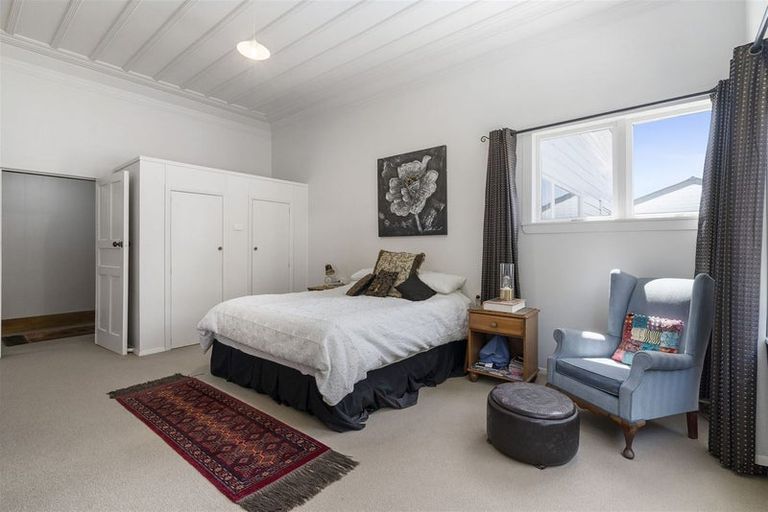 Photo of property in 32 Victoria Avenue, Dannevirke, 4930